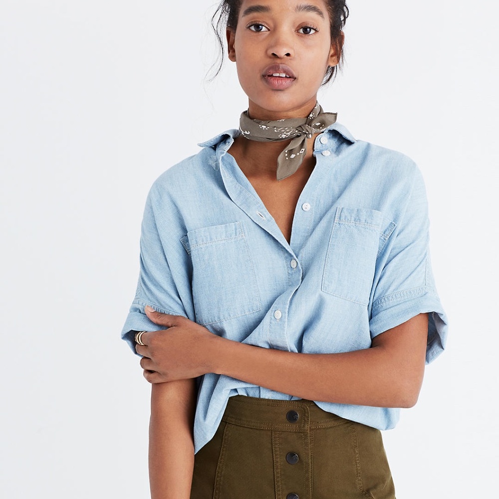 Madewell | Chambray Courier Shirt in Buckley Wash